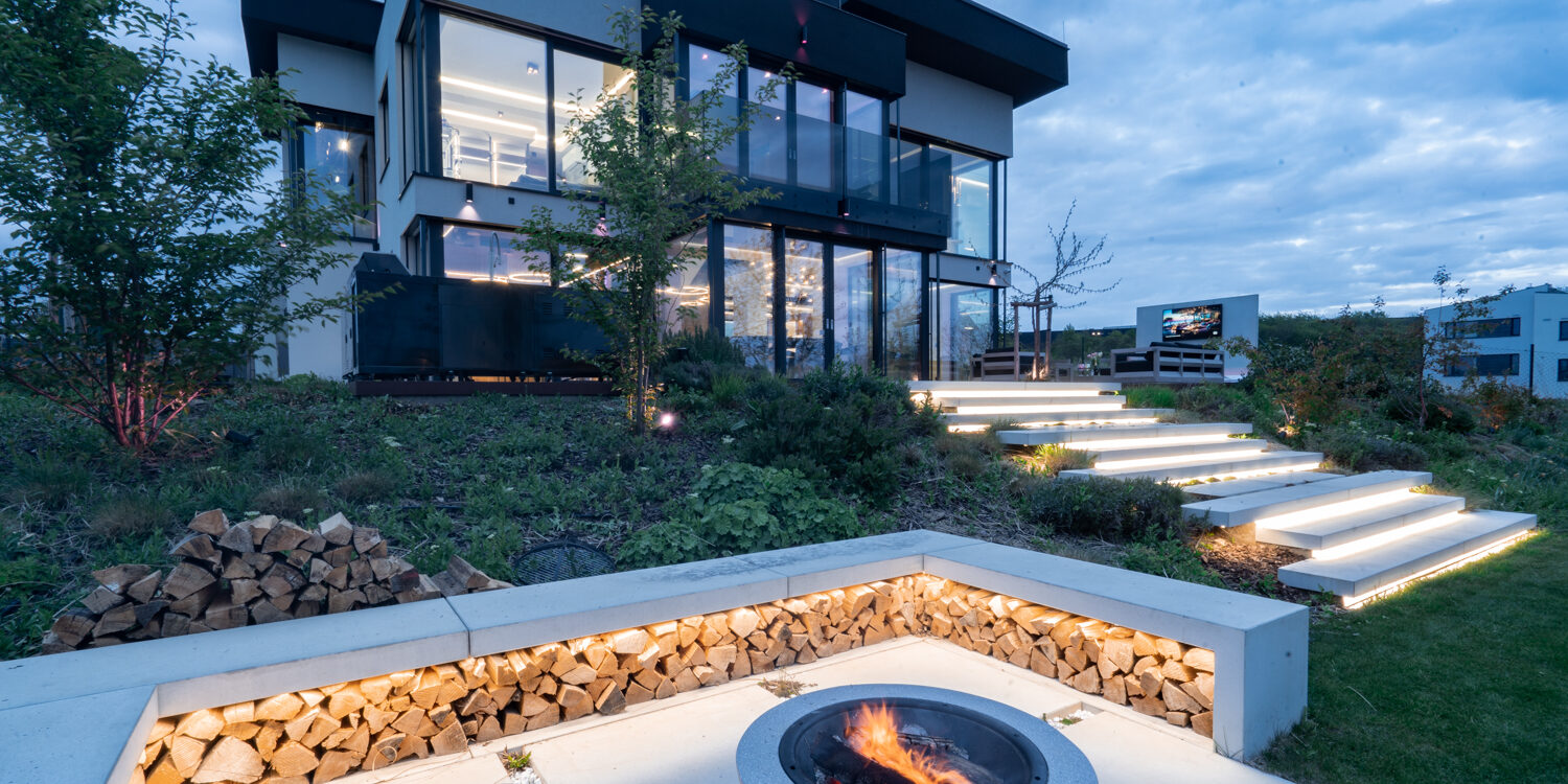 Chandelier Sky Mansion : Le rêve d'un observateur d'étoiles aux portes de Prague