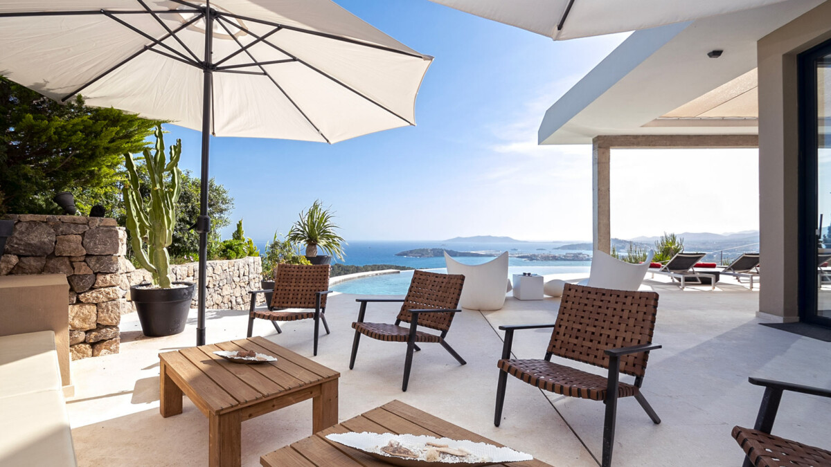 Villa Puig Manya : Villa de luxe avec vue panoramique sur la Baie d'Ibiza - Photo 1