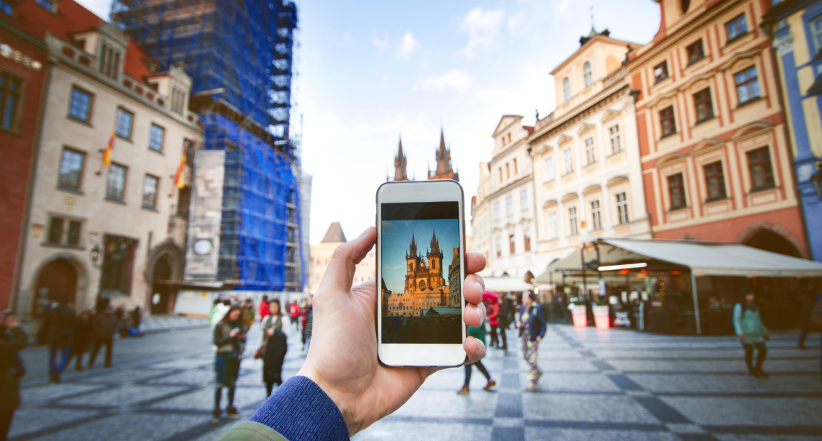 Prague 2026 : pourquoi la capitale tchèque est devenue le marché immobilier de prestige le plus dynamique d'Europe centrale — et comment y investir intelligemment